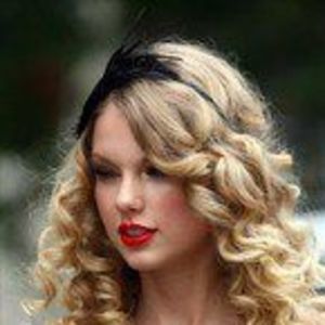 Meet your Posher, Ally